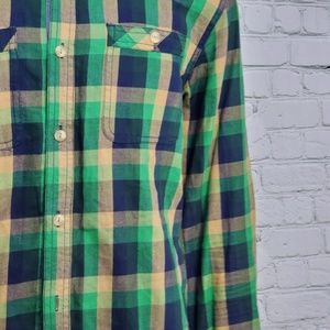 Briarcliff Plaid Button John John main image 1